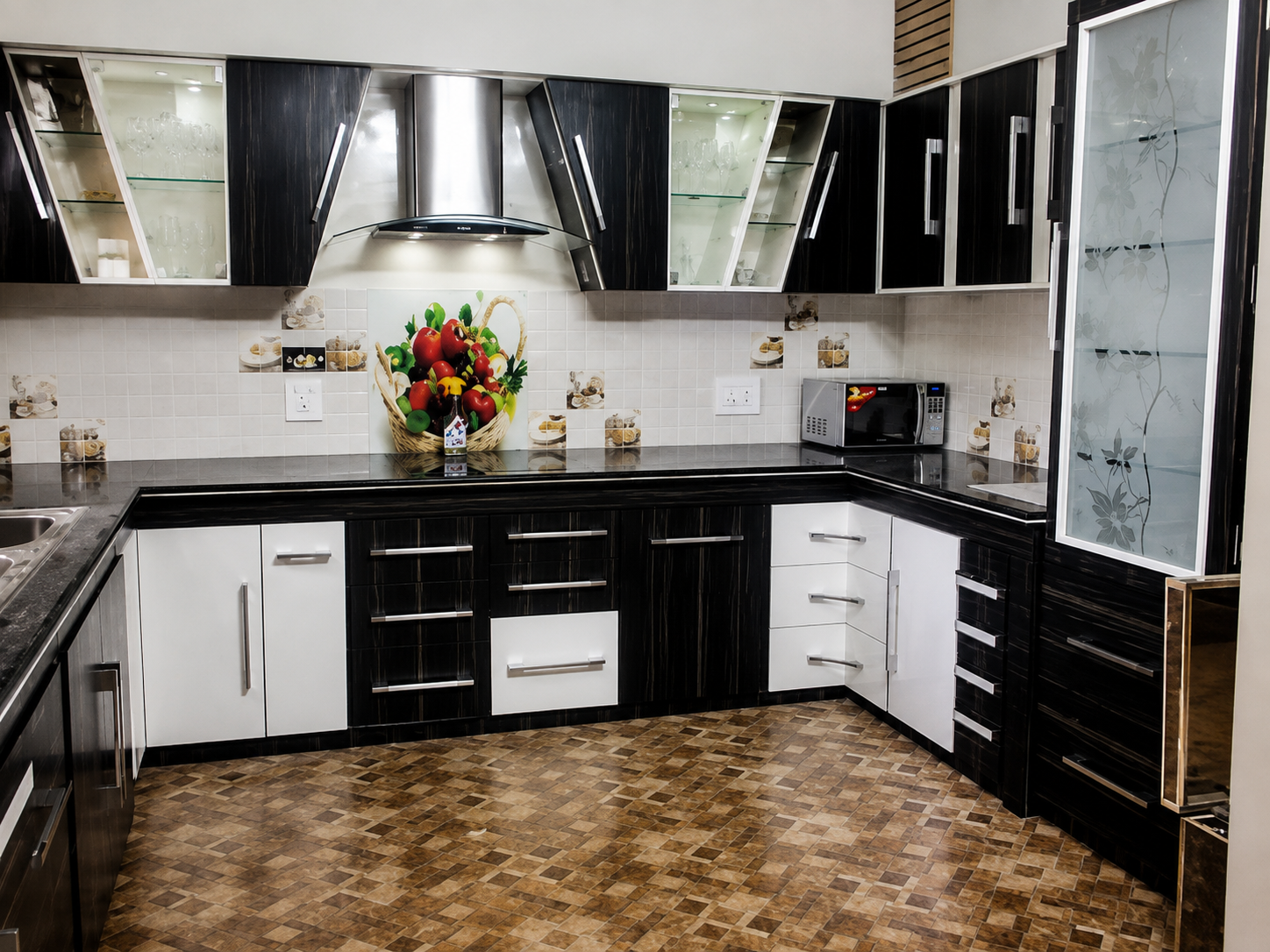 Custom modular kitchen cabinetry with stainless steel fittings by Lotey Metalcrafts